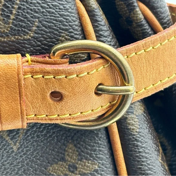 Louis Vuitton Brown Monogram Shoulder Bag - Picture 12 of 16